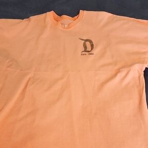 Disneyland spirit jersey size M